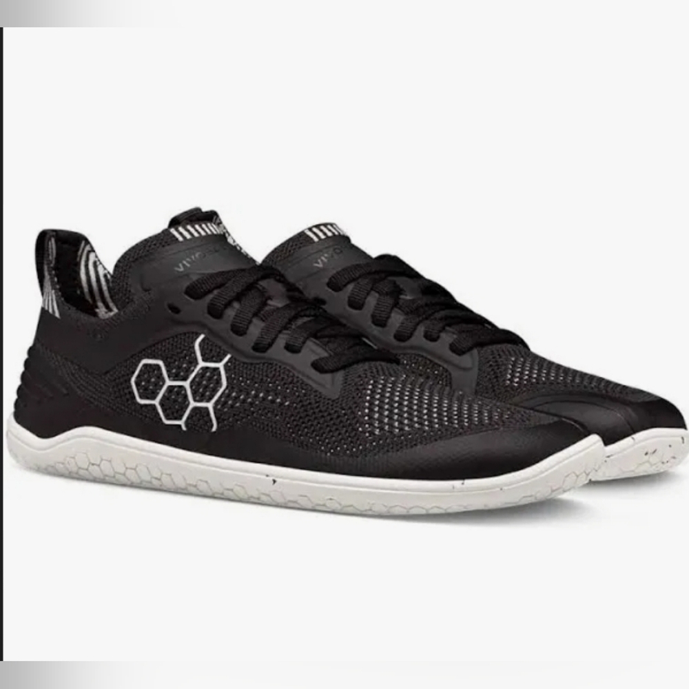 Vivo barefoot Women's Black Shoes Sz 9